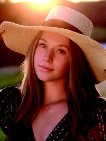 David & Marilyn Hoffman Scholarship ($2,000)